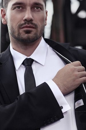 tailor-made men's suits