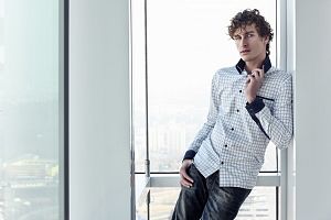 Košile Drive
Jednoduché řešení, absolutní dokonalost.